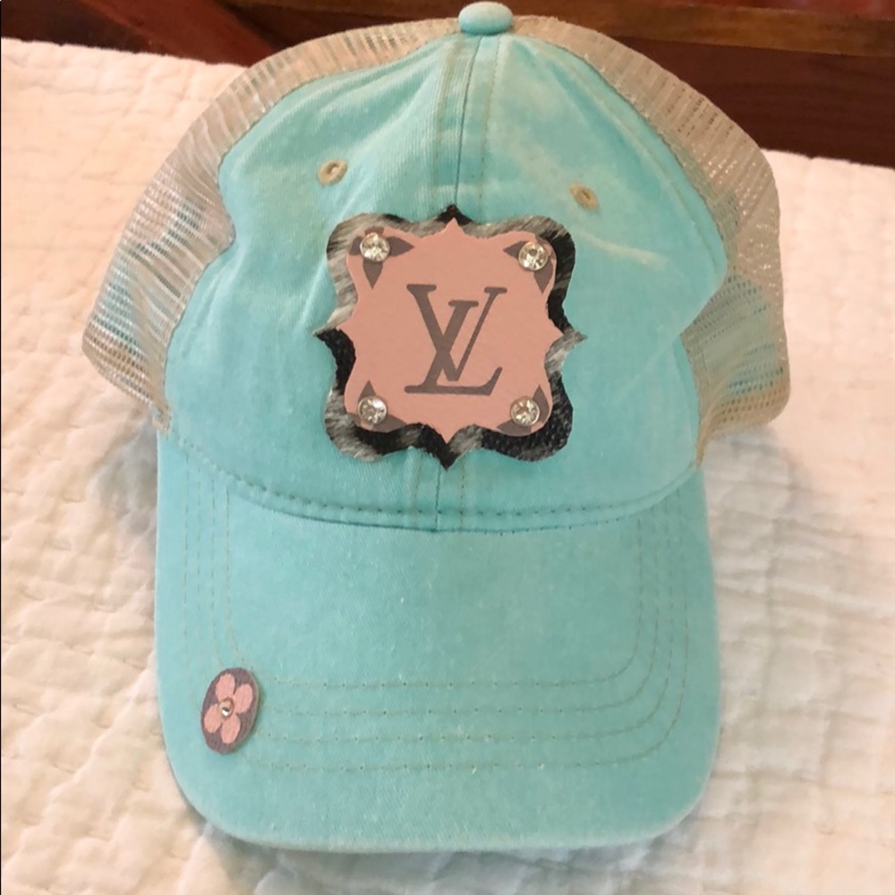 Brand New Rhinestone Accent Hat